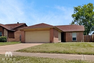 Building Photo - 19230 Cypress Canyon Dr