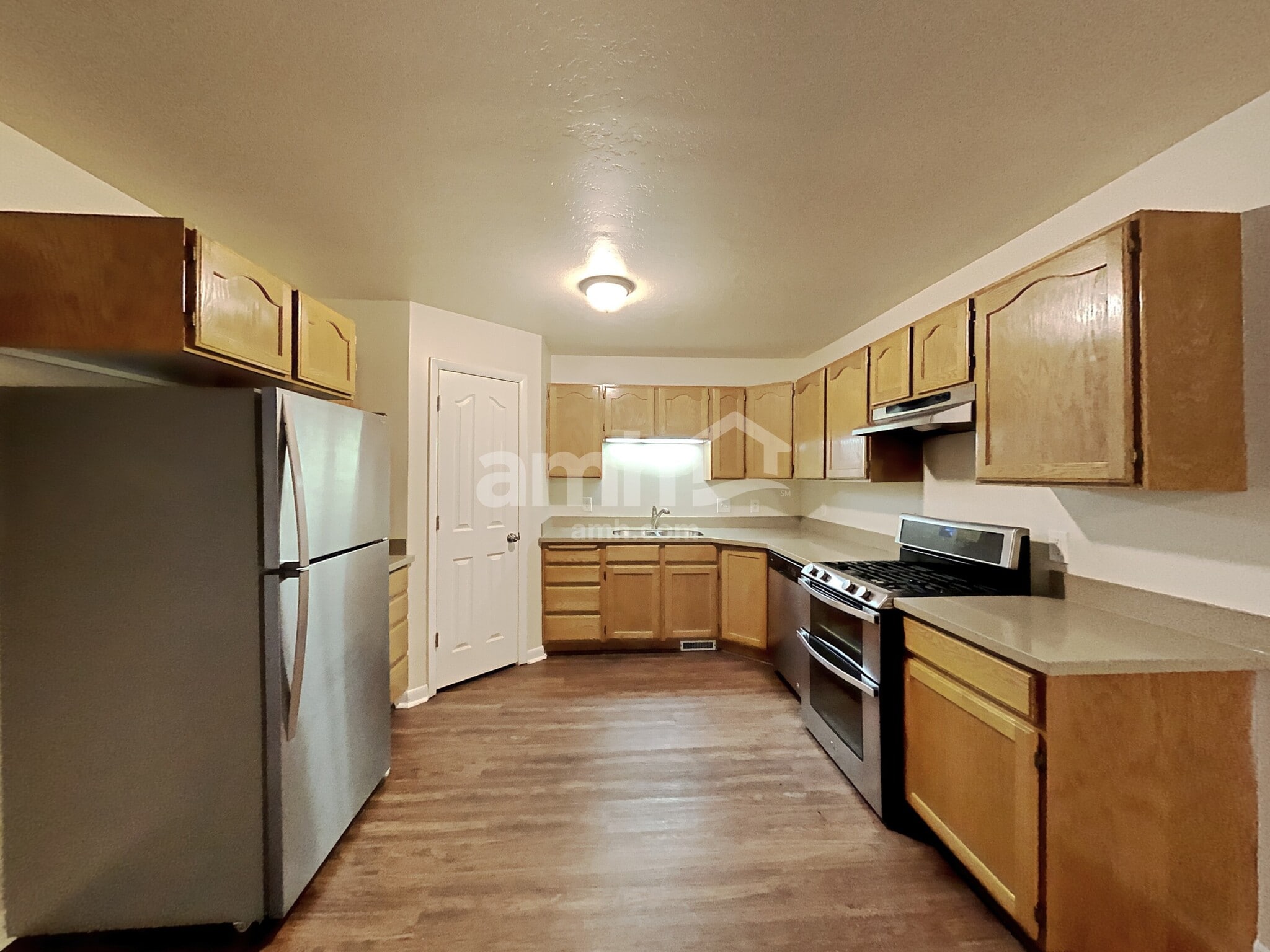 Building Photo - 845 Grove Creek Dr