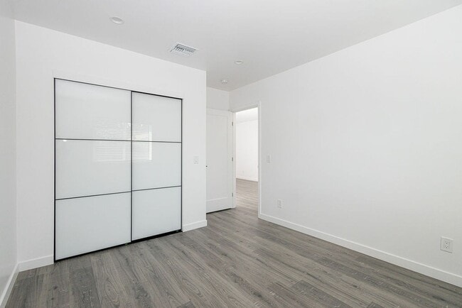 Building Photo - Brand New ADU in Silver Lake