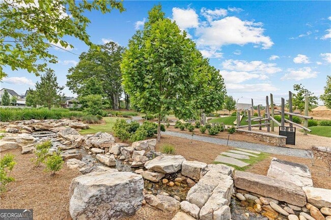 Building Photo - 255 High St