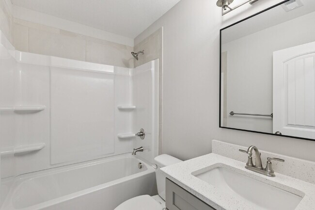 Building Photo - 383 Kingland Ln
