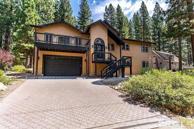 Building Photo - 331 Winding Way