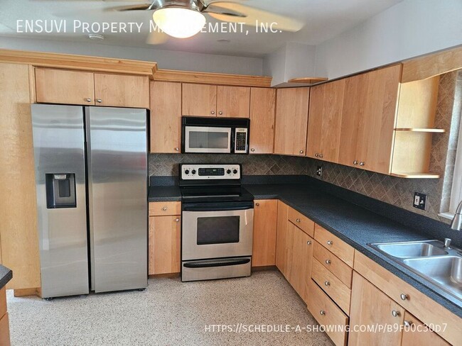Building Photo - 4530 14th Way NE