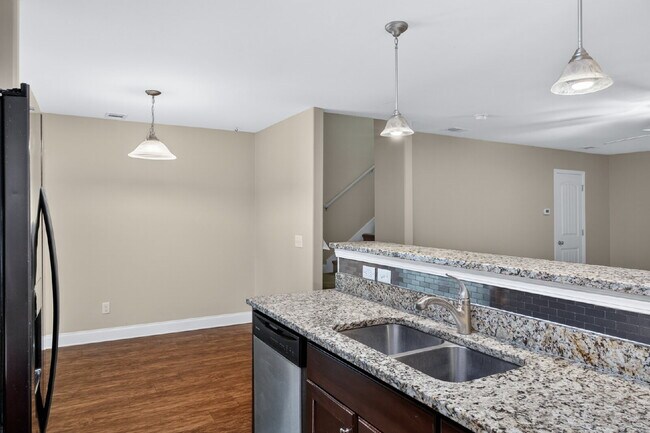 Building Photo - Gated waterfront community on Savannah Southside