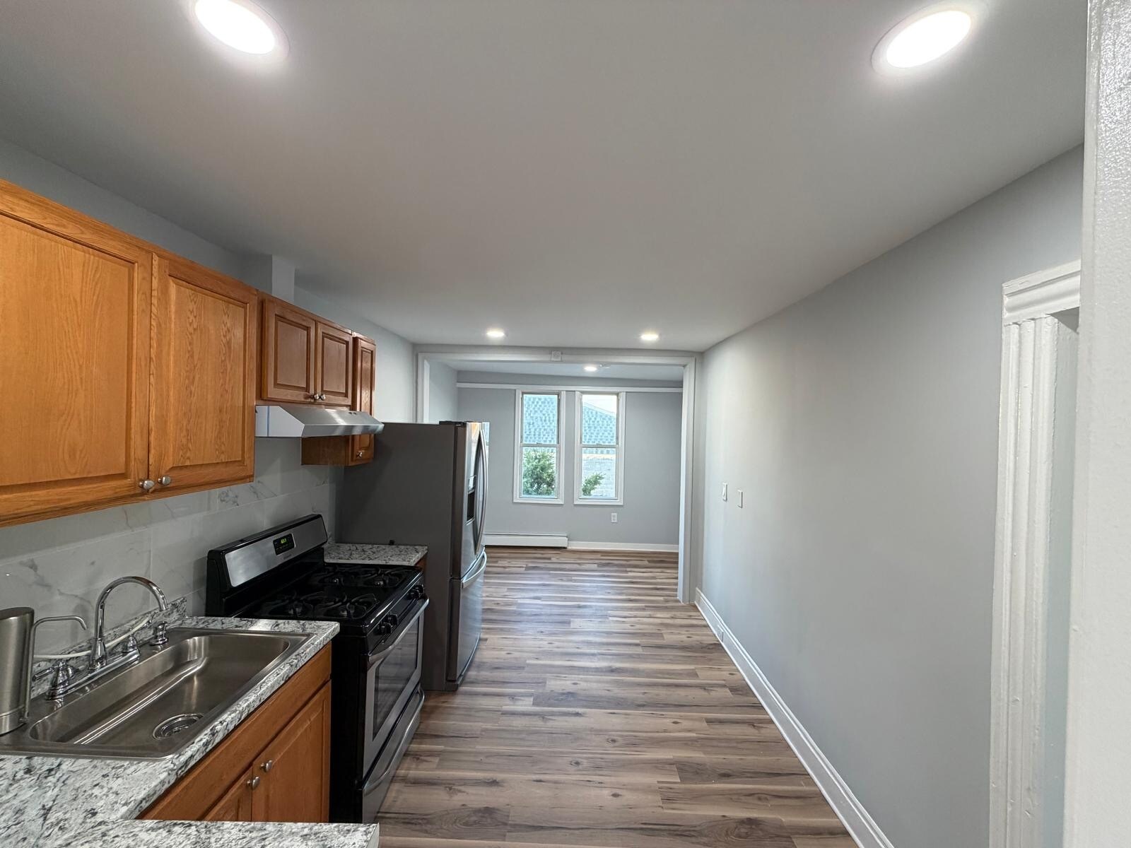 Building Photo - 51 Columbia Ave