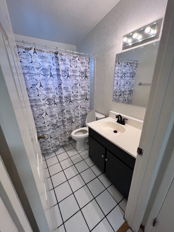 Building Photo - 803 E Holaway Dr