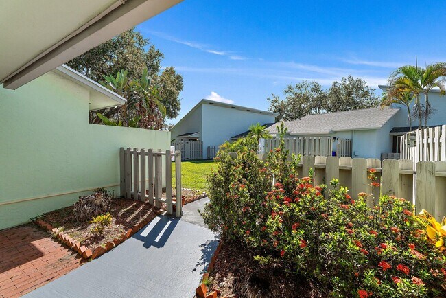 Building Photo - 431 Jupiter Lakes Blvd