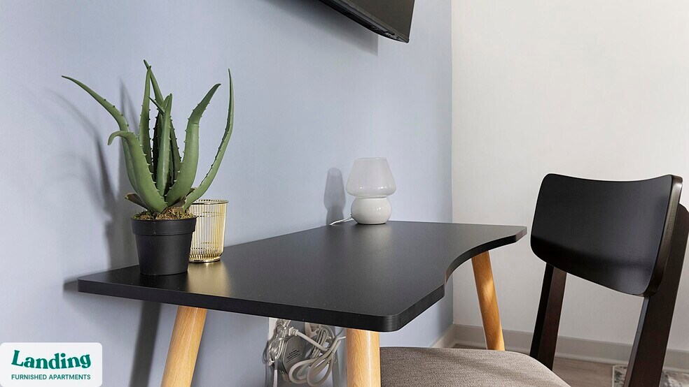 Building Photo - 1148 N Main St