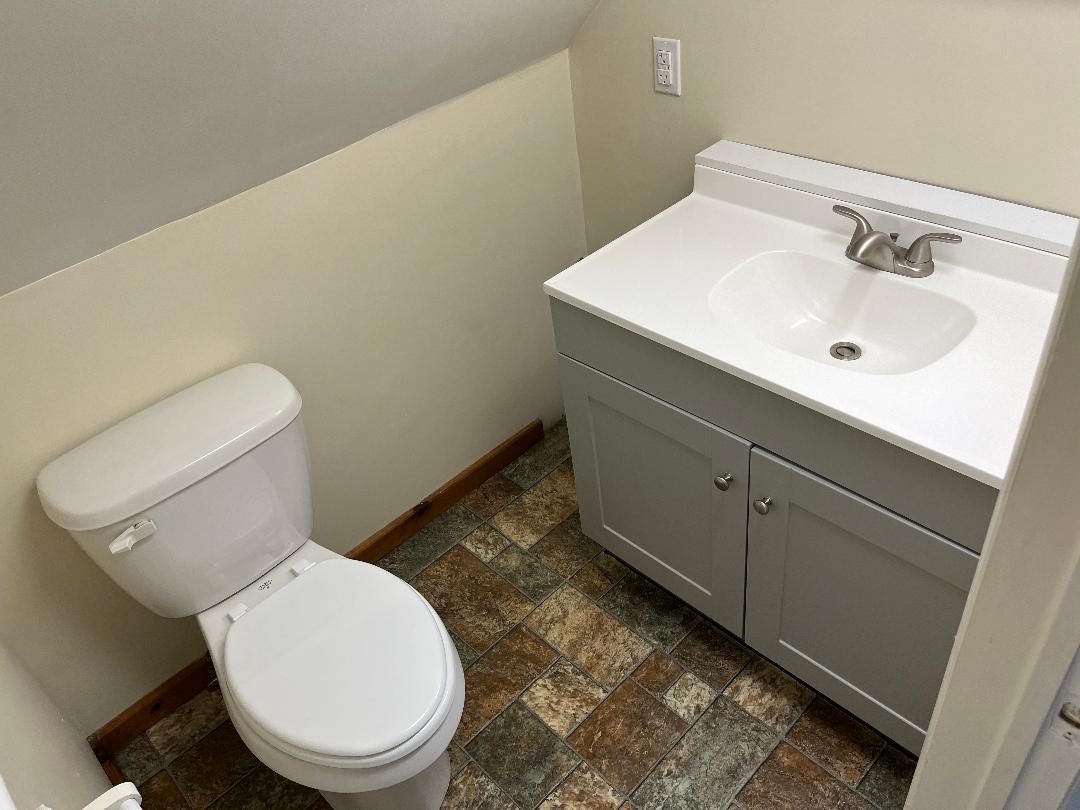 2nd Floor Bathroom - 541 Salmon River Rd