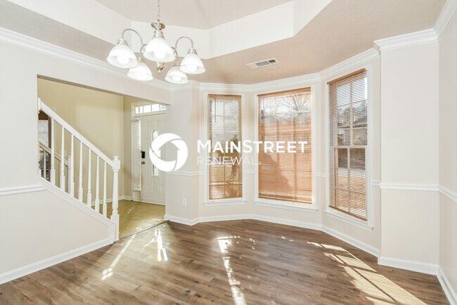 Building Photo - 4 Bedroom Pet-Friendly Home in JONESBORO, GA with Main Street Renewal