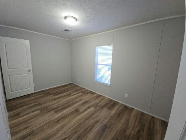 Building Photo - 114 NW 50th Ct