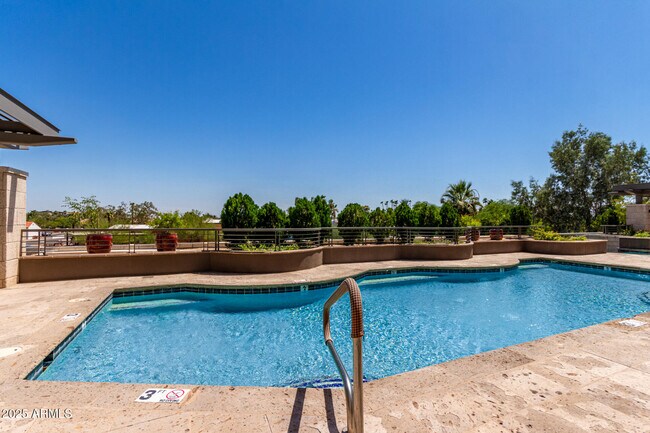 Building Photo - 3801 N Goldwater Blvd