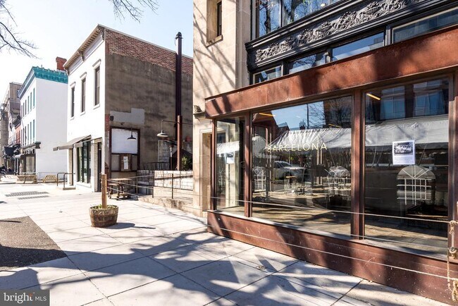 Building Photo - 1441 Rhode Island Ave NE