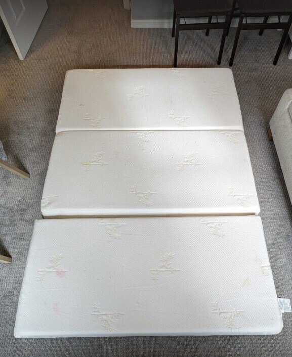 Building Photo - 586 Saint James Walk SE