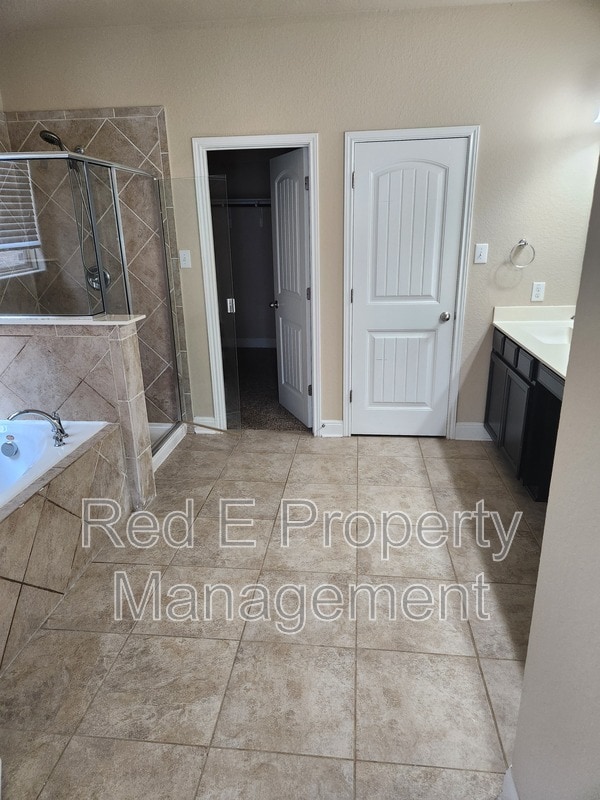 Building Photo - 1806 Ayleth Ave