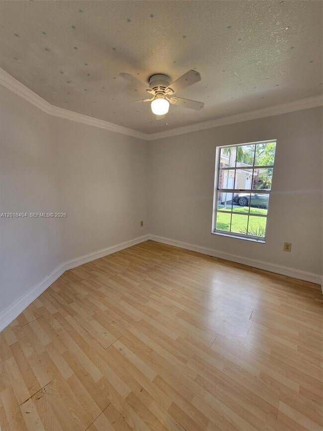 Building Photo - 14115 Langley Pl