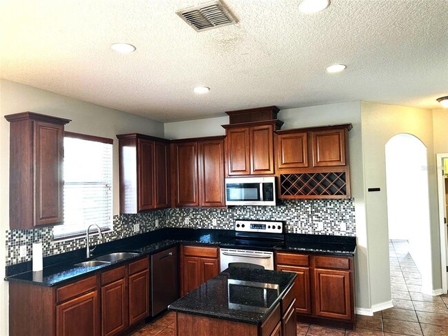 Building Photo - 324 Cortona Dr