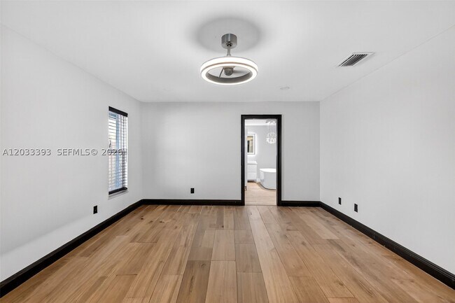 Building Photo - 13808 Geranium Pl