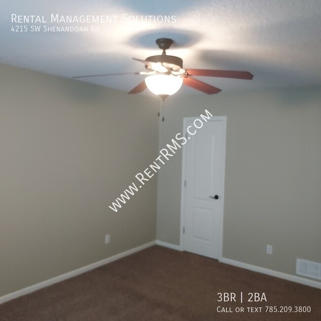 Building Photo - 4215 SW Shenandoah Rd