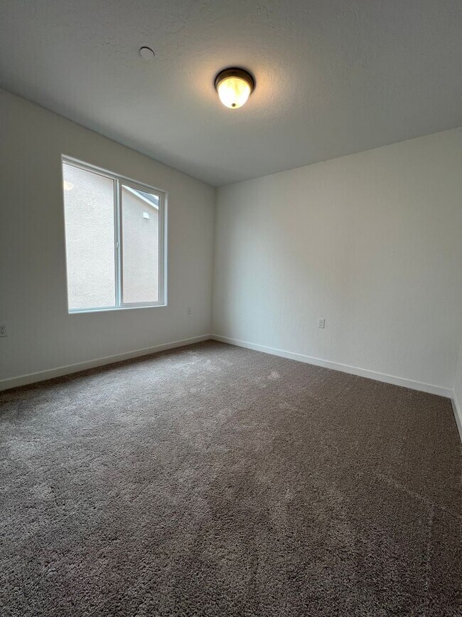 Building Photo - Price reduced!!! Be the first to live in t...
