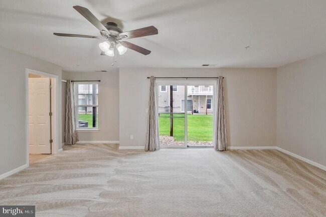 Building Photo - 25218 Briargate Terrace