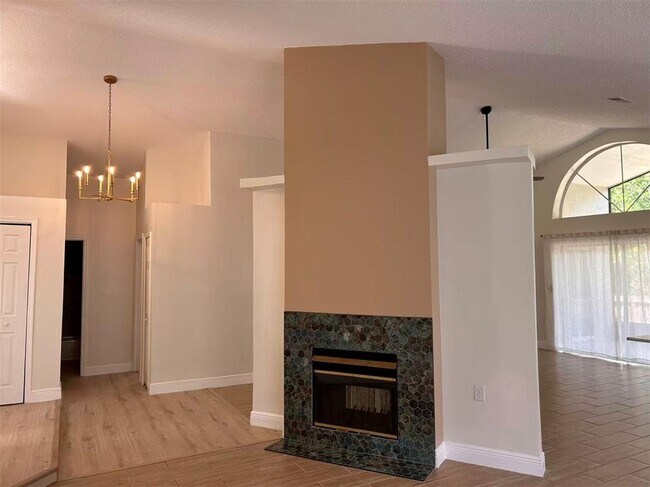 Building Photo - 1010 Brielle Ave