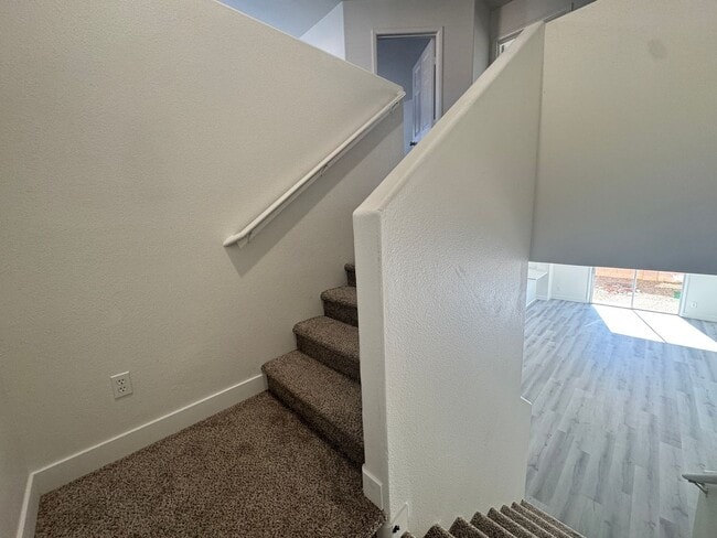 Building Photo - 6339 W Silver Ribbon Ct