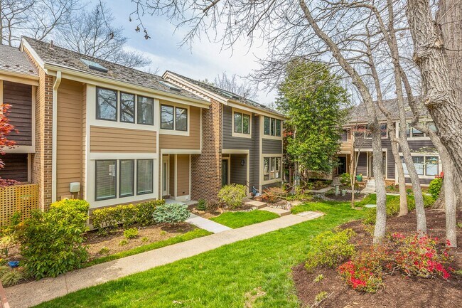 Building Photo - COMING SOON -11030 Thrush Ridge Rd - Liste...