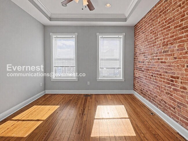 Building Photo - 2608 Fleet St