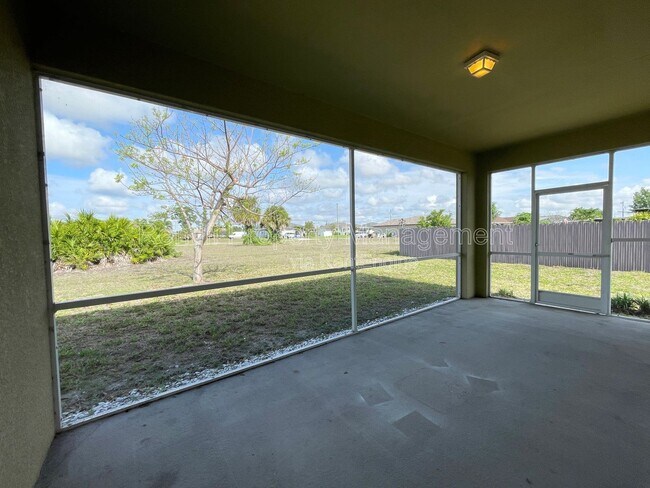 Building Photo - 1622 SW 16th Ct
