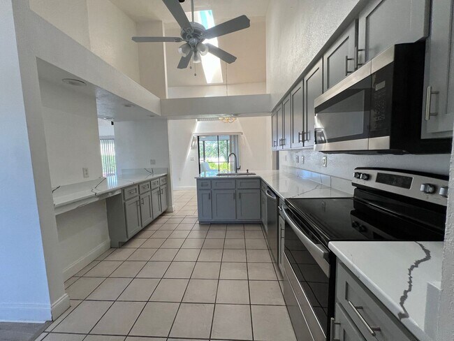 Building Photo - $1,875 ** ANNUAL ** Available 10/15/25 - Newly Renovated ** 3/2 Single Family Home with Oversized...