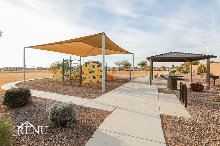 Building Photo - 18391 Los Gabrieles Wy