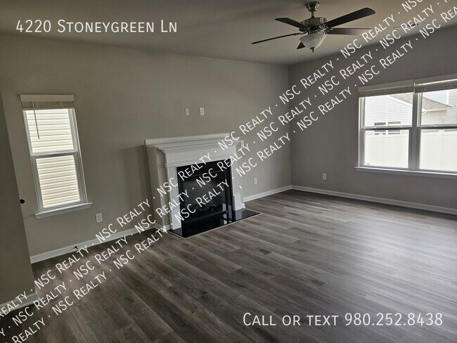 Building Photo - 4220 Stoneygreen Ln
