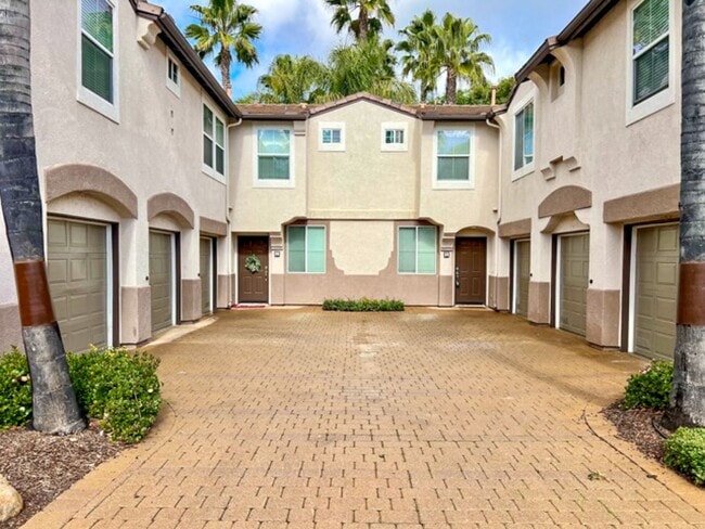 Building Photo - Beautiful 2 bedroom Condo located in Murrieta for LEASE