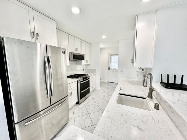 Building Photo - 12175 Wilsey Way