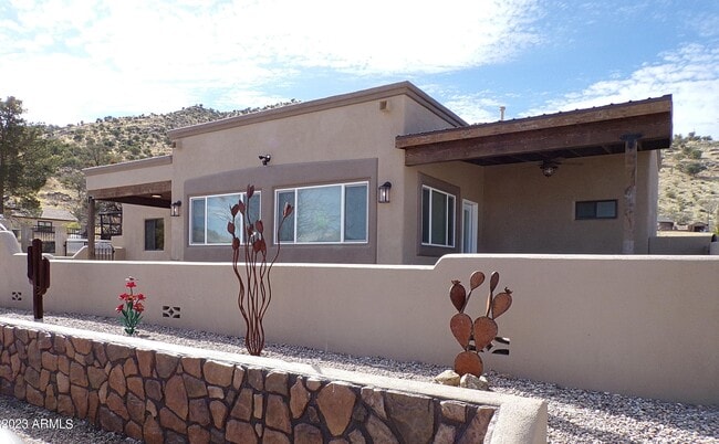 Building Photo - 3998 E Mountain Vista Rd