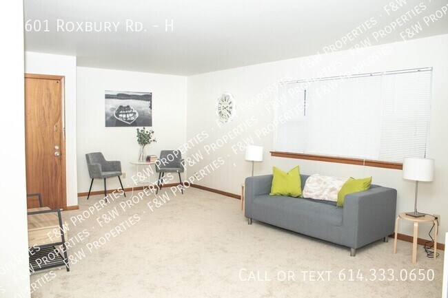 Building Photo - 1601 Roxbury Rd