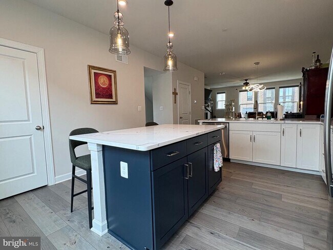 Building Photo - 7312 Mountaineer Dr