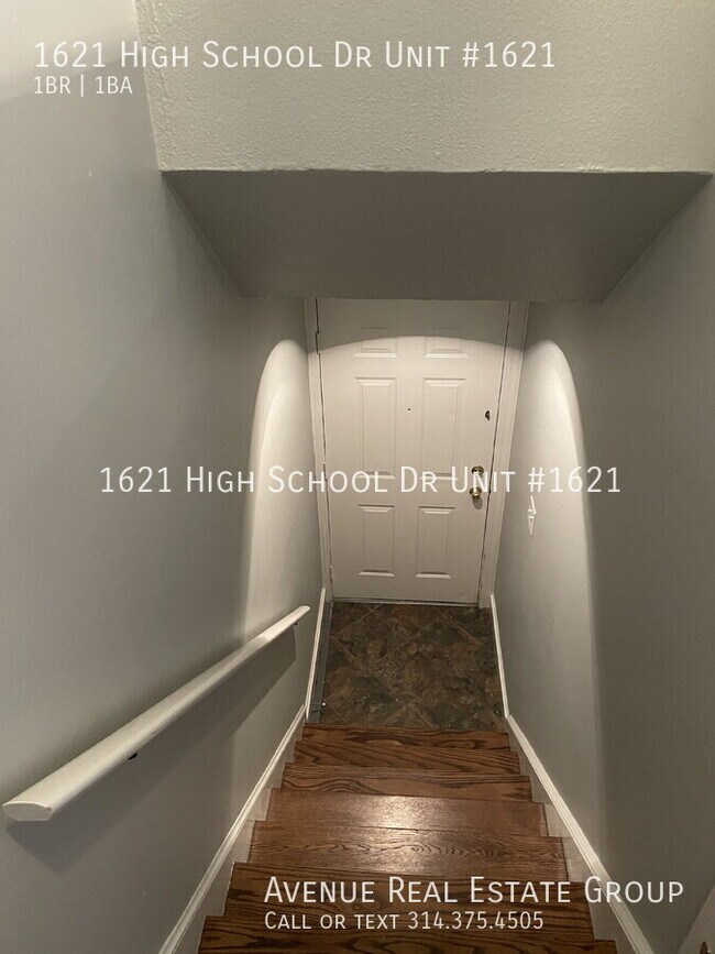 Building Photo - 1621 High School Dr