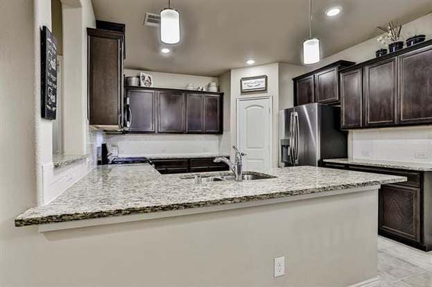 Building Photo - 10129 Leander Pl