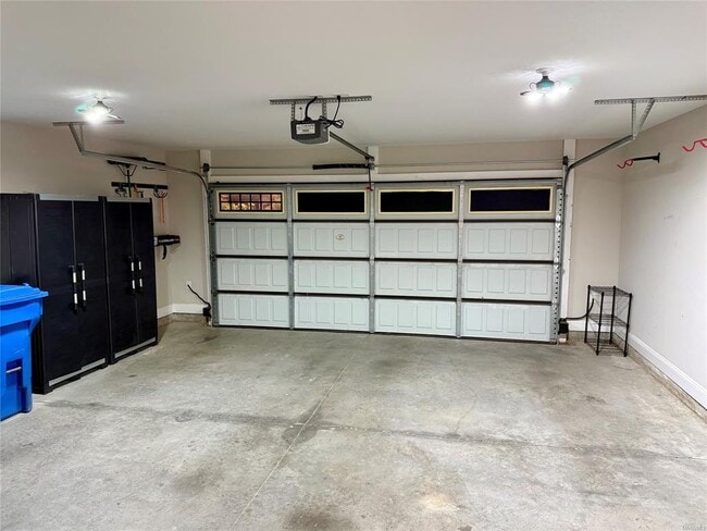 Building Photo - 110 Herman Dr