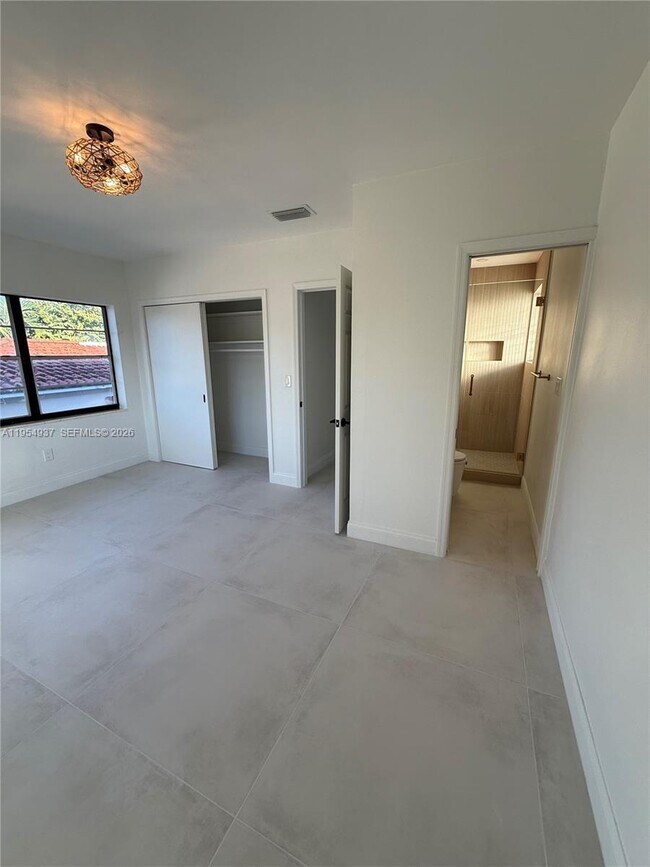 Building Photo - 525 Beacom Blvd