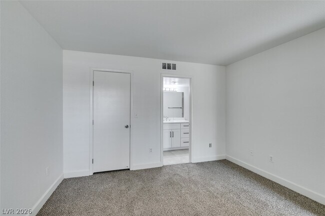 Building Photo - 2300 E Silverado Ranch Blvd