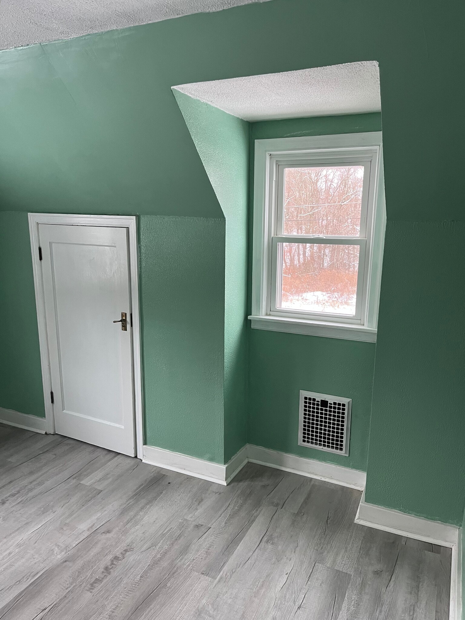 Building Photo - 61 Brehm Rd