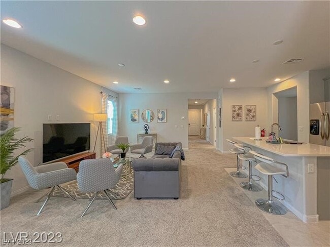 Building Photo - 6983 Atwood Peaks Ave