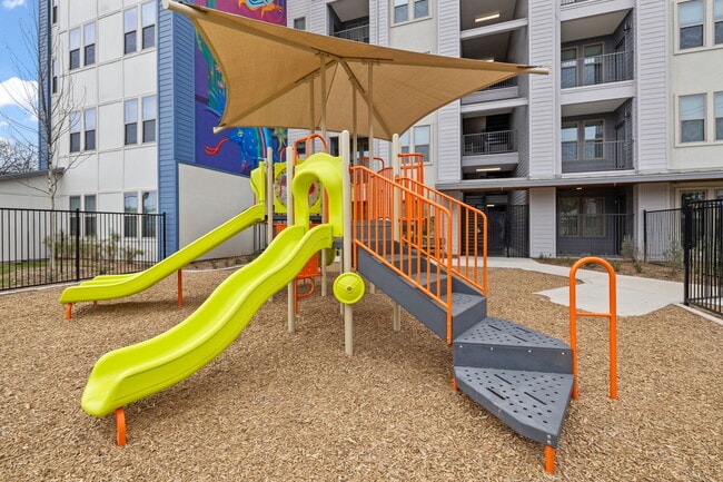 Building Photo - Nova Lofts