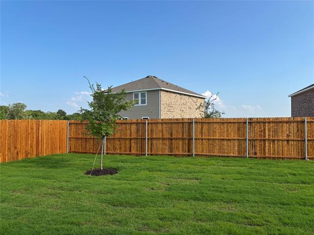 Building Photo - 805 Lexington Ln