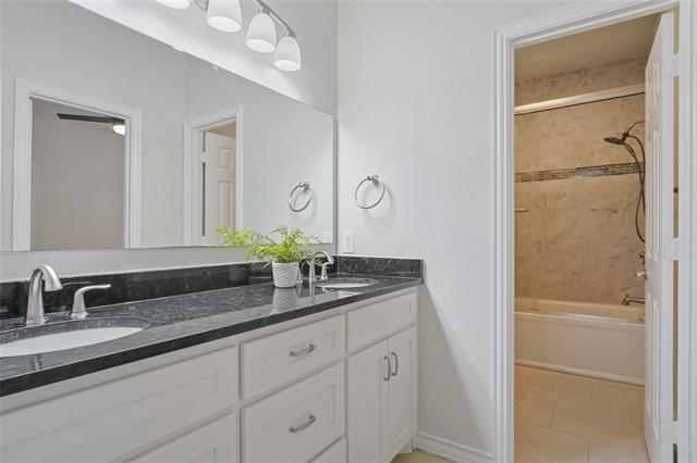 Building Photo - 1917 Cresson Dr