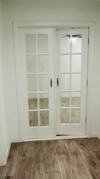 Building Photo - 2638 N 87th Ter