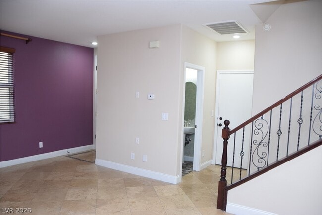 Building Photo - 60 Dark Creek Ave